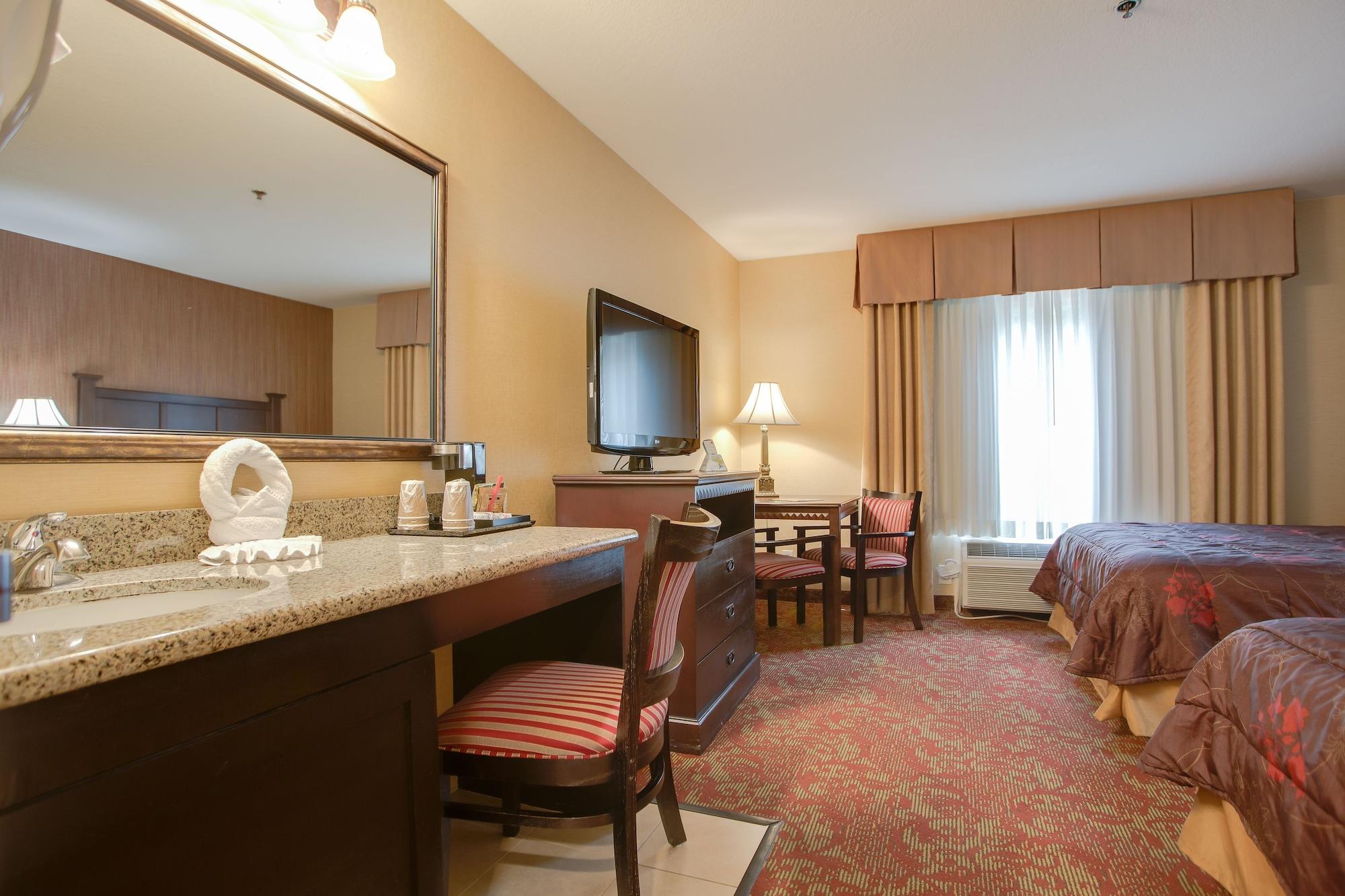 Castle Inn And Suites Anaheim Eksteriør bilde
