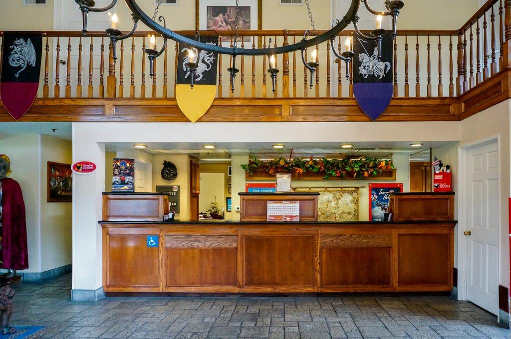 Castle Inn And Suites Anaheim Eksteriør bilde