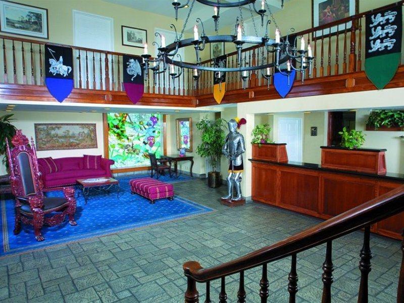 Castle Inn And Suites Anaheim Eksteriør bilde